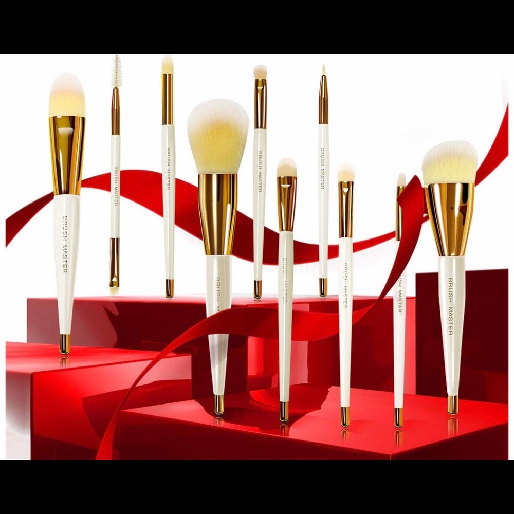 Make up brush set